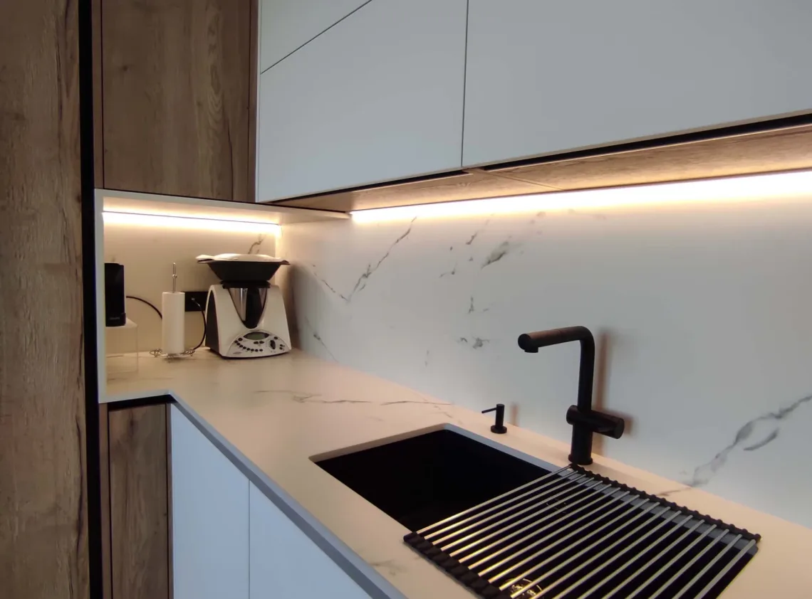 encimera de la cocina del proyecto arquitecto Josef Jiménez, realizado por CLP Design