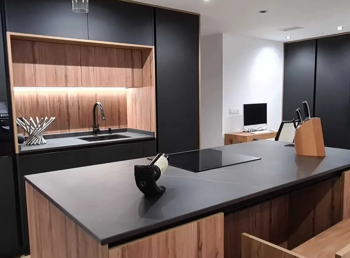 cocina del proyecto avenida Guardia Civil, realizado por CLP Design